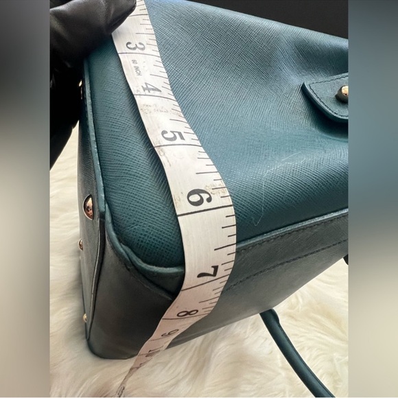 EUC MCM DOCUMENT SATCHEL - Picture 14 of 15